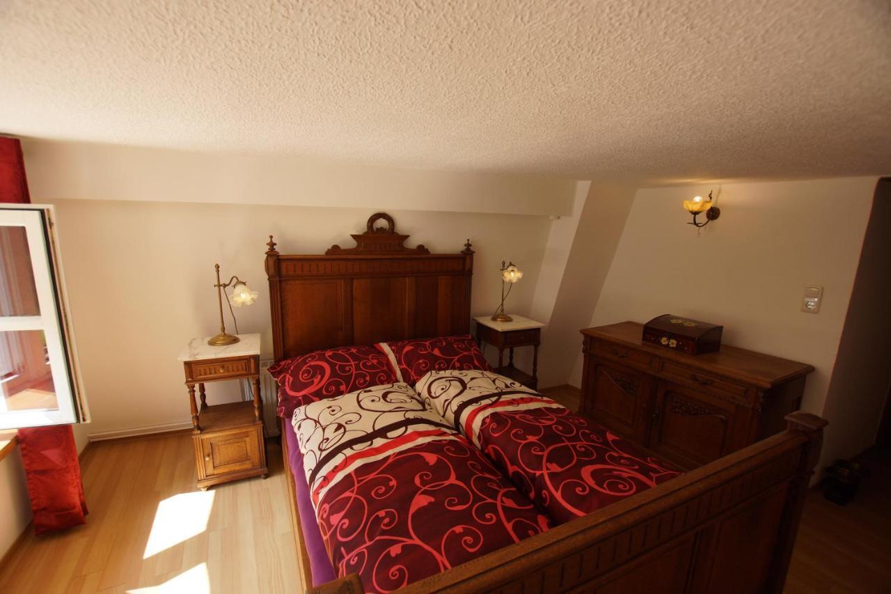 Altes Faehrhaus An Der Mosel Anno1633 Apartment Traben-Trarbach Luaran gambar
