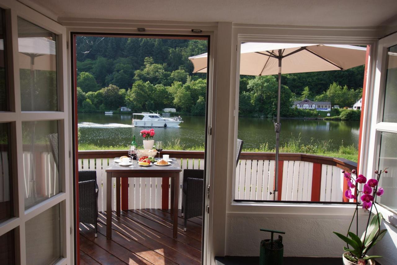 Altes Faehrhaus An Der Mosel Anno1633 Apartment Traben-Trarbach Luaran gambar