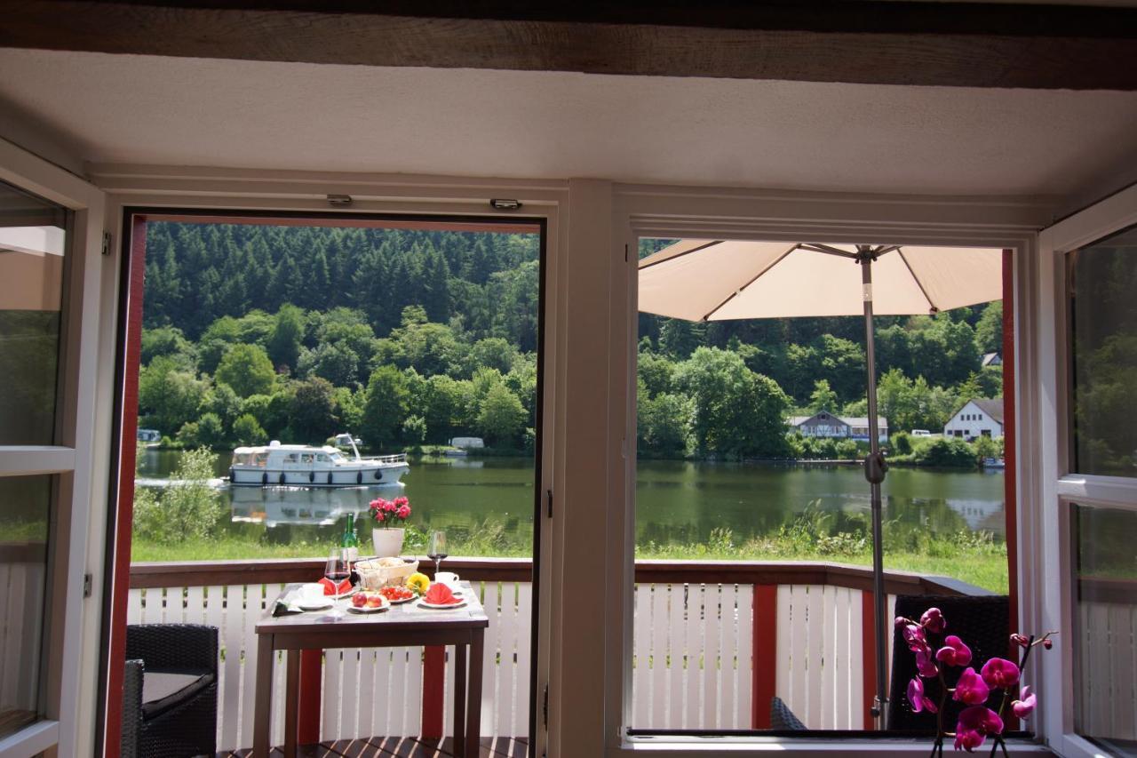 Altes Faehrhaus An Der Mosel Anno1633 Apartment Traben-Trarbach Luaran gambar
