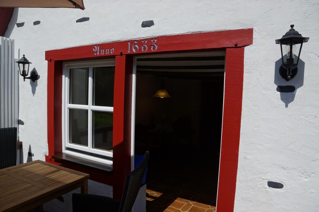 Altes Faehrhaus An Der Mosel Anno1633 Apartment Traben-Trarbach Luaran gambar